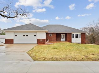 2265 Quasqueton Diagonal Blvd, Independence, IA 50644