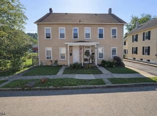 112-114 Broad St, Phillipsburg, NJ