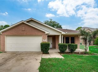 230 Rio Grande Dr, Crandall, TX 75114