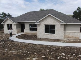 1130 Flagstone Dr, Fischer, TX 78623
