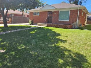 6811 Larsh Dr, Denver, CO 80221