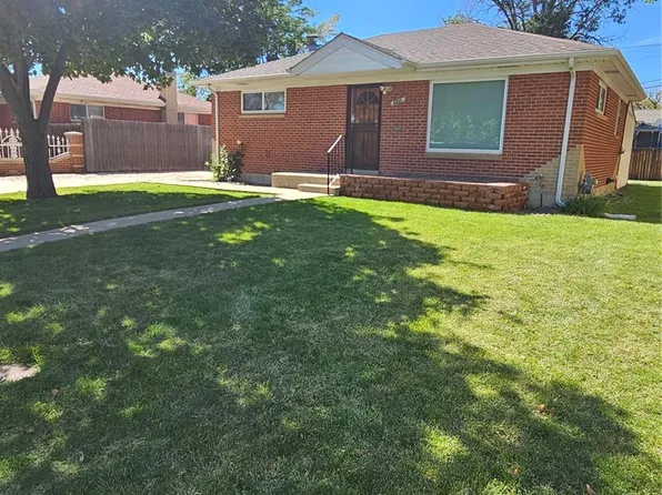 6811 Larsh Drive, Denver, CO 80221