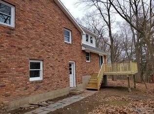 2968 Holly Hl, Niskayuna, NY 12309