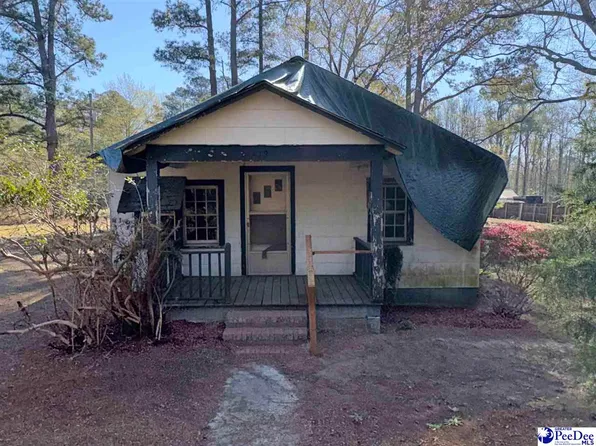 619 Chapman St, Cheraw, SC 29520
