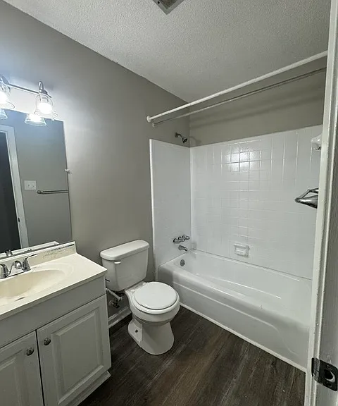 5408 Cardigan Ct — Photo 9