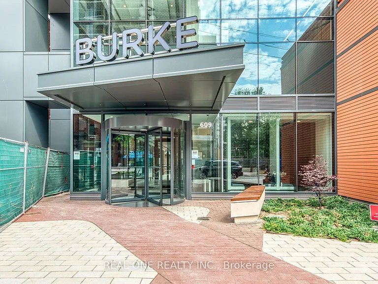 609 Sherbourne St #4208 — Photo 3