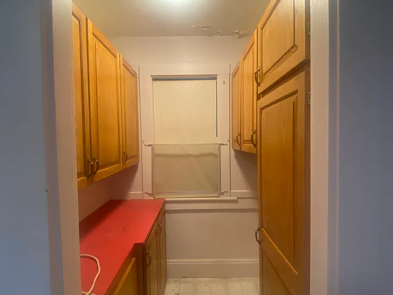 814 Belmont St #1 — Photo 10