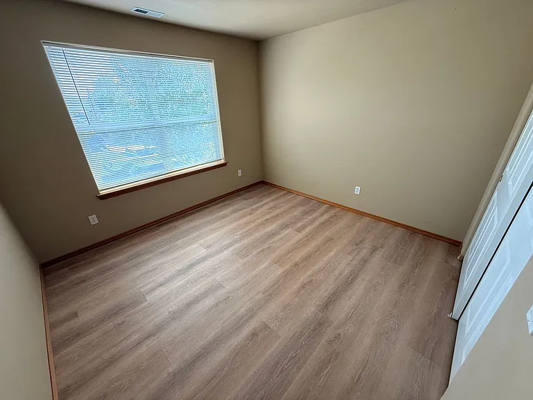 2976 SW Indian Cir — Photo 7