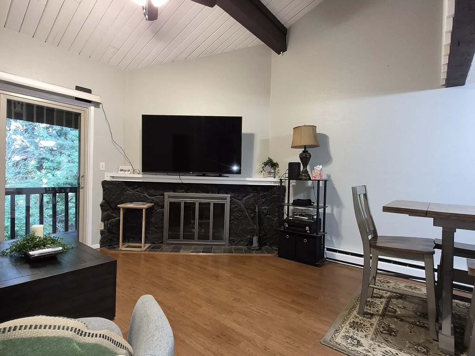 2 bed, 1456 sqft, $1,750 — Photo 3