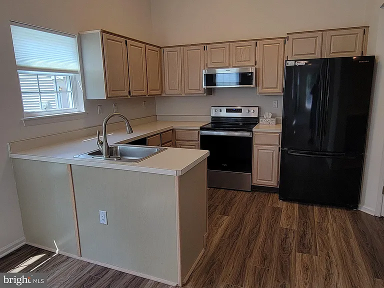 5603 Constitution Ct — Photo 10