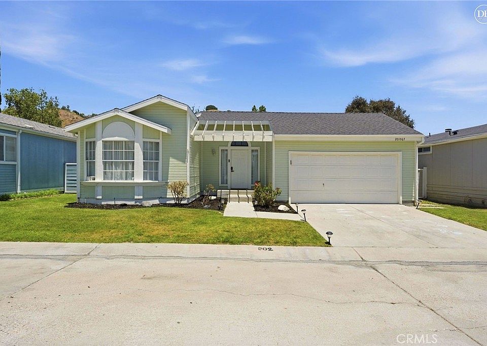 1st image of 20067 Canyon View Dr