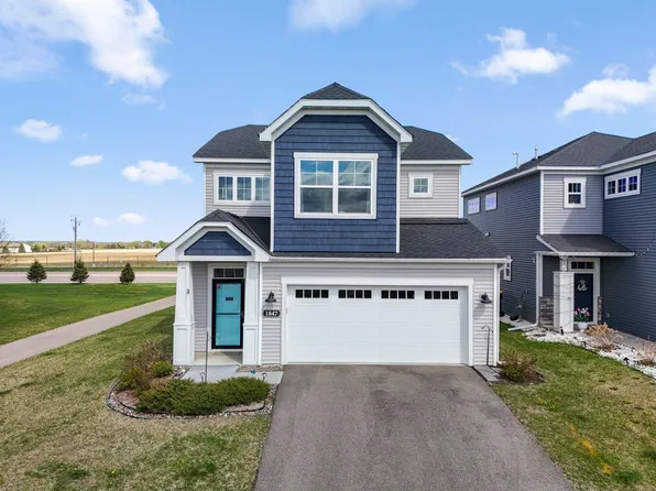 1847 Ivy St, Shakopee, MN 55379