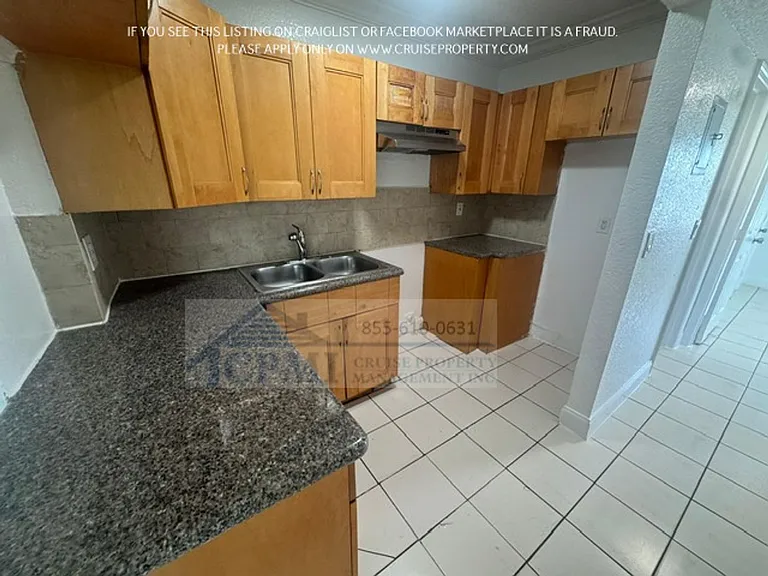 Waterford Villas - 551 Kathy Ct Margate, FL 33068 — Photo 18