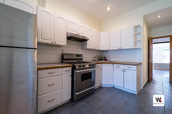 Rented by Warren T Real Estate Corp. | media 31