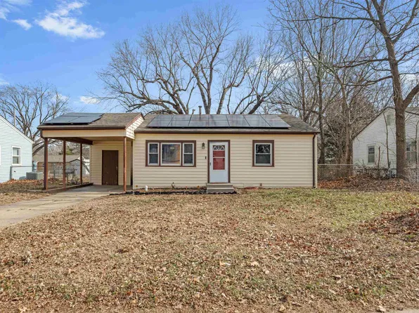 144 S Wire Ave, Haysville, KS 67060