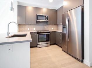 65 Lewis St APT 604, Boston, MA 02128