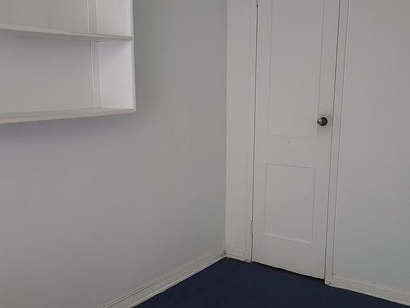 4th image of 5017 Roseld Ct