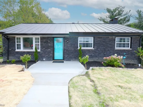 250 Morningside Dr, Wintersville, OH 43953