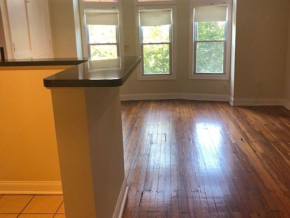 5th image of 4402-4431 Chestnut St #4425-3