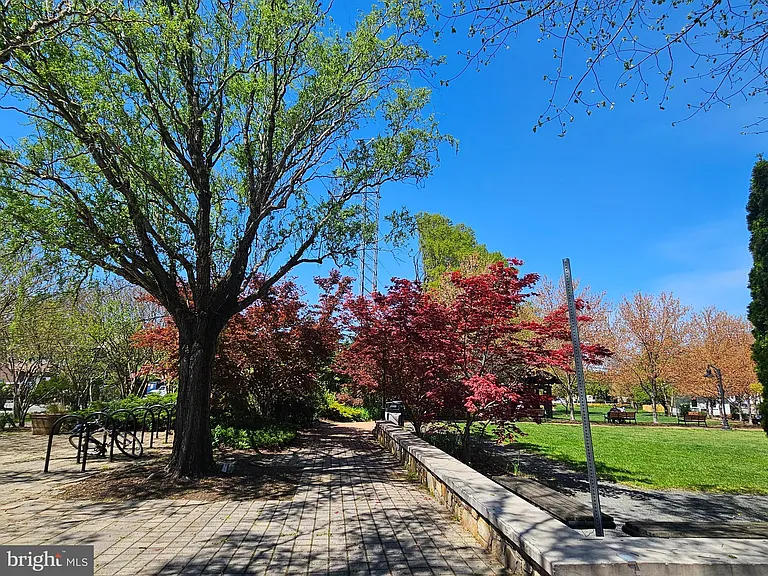 2493 Glengyle Dr #146 — Photo 23