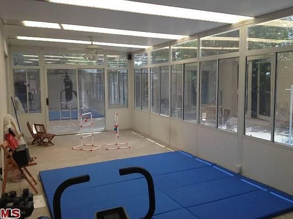 5th image of 6621 Glade Ave