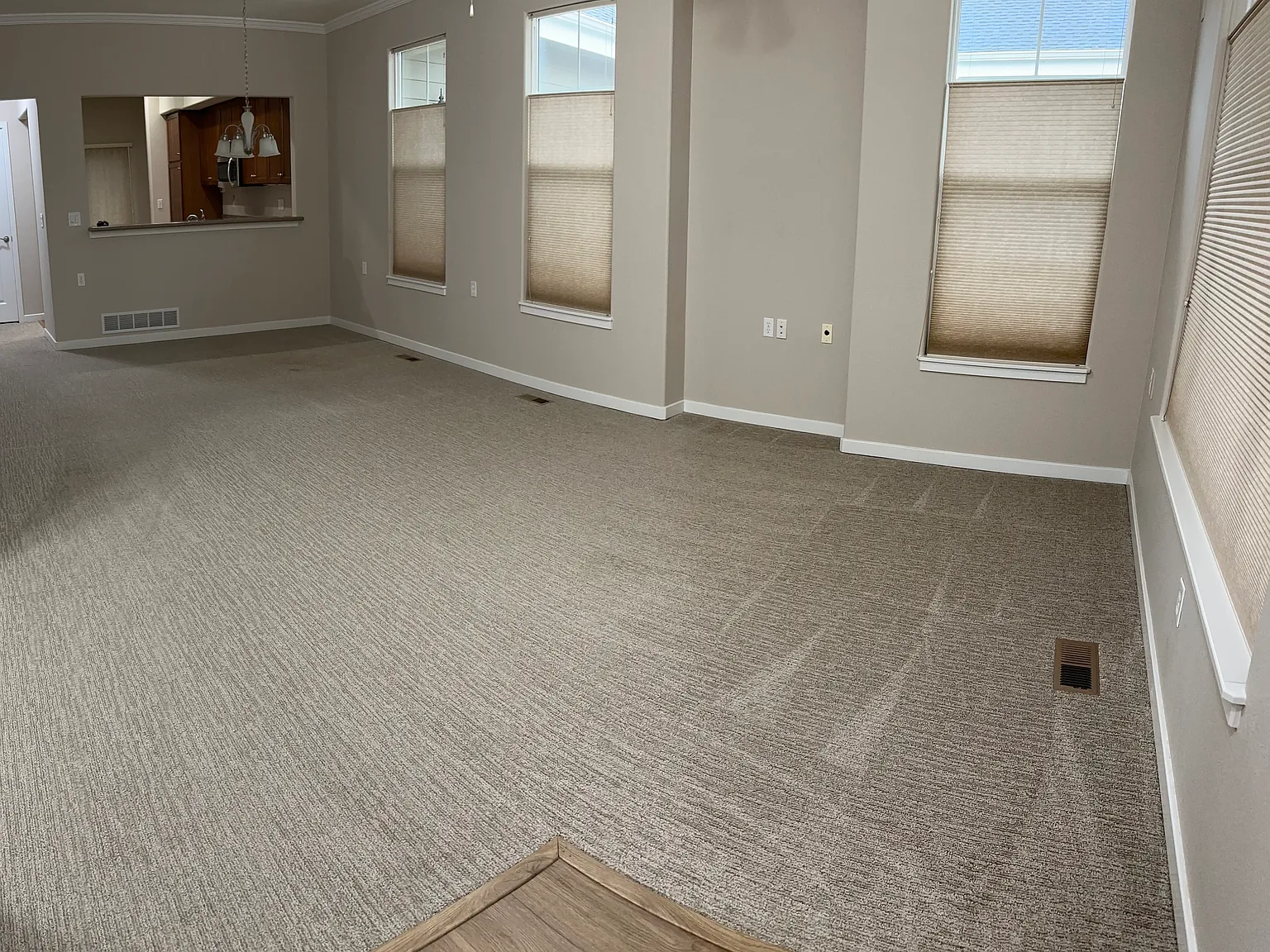 2 bed, 1316 sqft, $5,700 — Photo 3