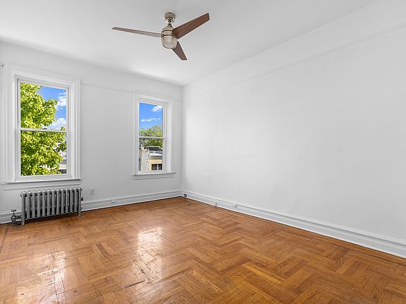5th image of 124 Terrace Pl Floor 2