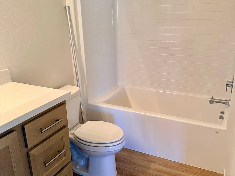 11702 Sebastian Rd — Photo 38
