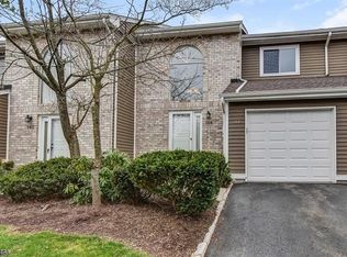 144 Castle Ridge Dr #108, East Hanover, NJ 07936