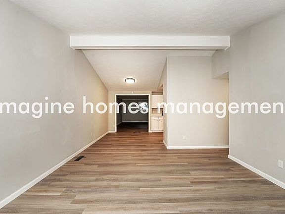 3rd image of 9240 Milford Dr