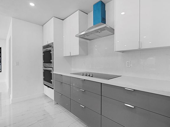 4th image of 16011 NW 38th Court