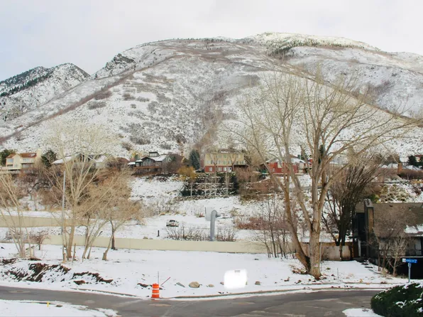 7657 Avondale Dr, Salt Lake City, UT 84121