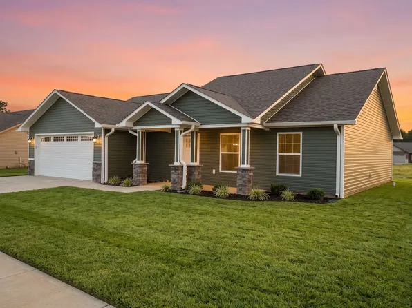 213 Gucci Ln, Poplar Bluff, MO 63901