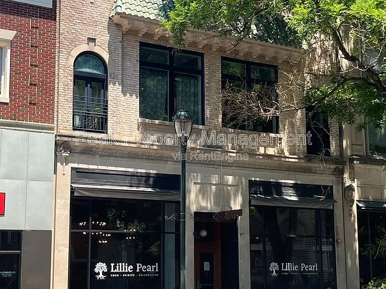 416 E Grace St — Photo 3