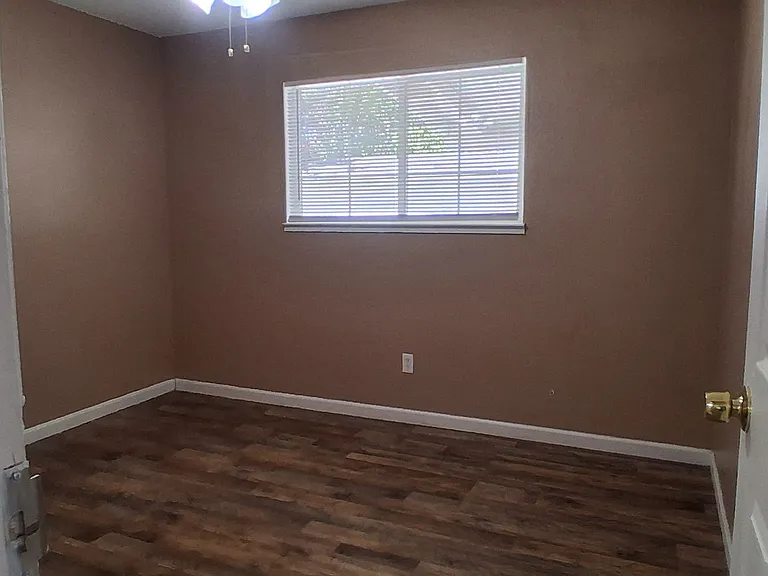 3013 Freedom Ln — Photo 6