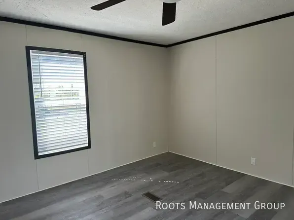 4010 Mance Newton Rd #A104, Midland City, AL 36350