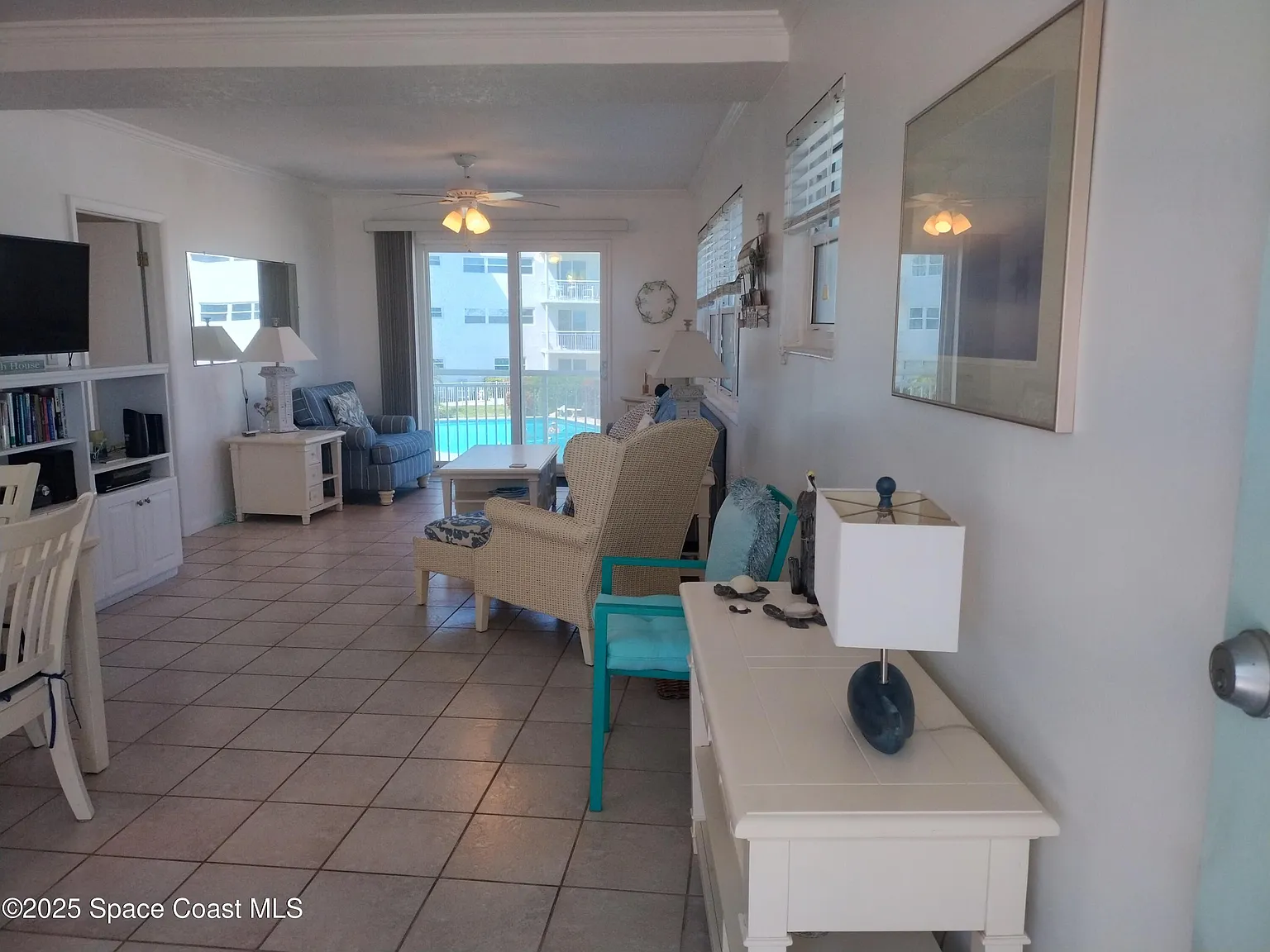 2 bed, 2.0 bath, 1250 sqft, $2,800 — Photo 3