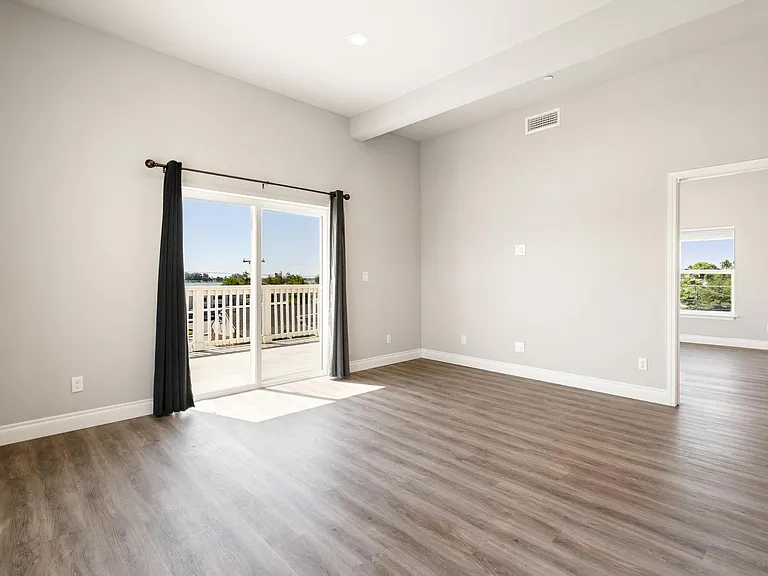 93 S 2nd St #301 — Photo 7