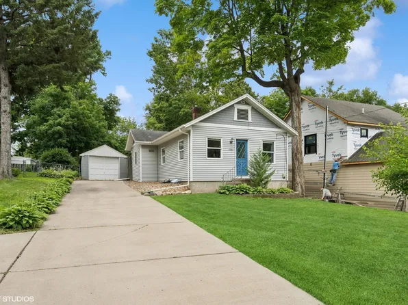 3541 Livingston Ave, Wayzata, MN 55391