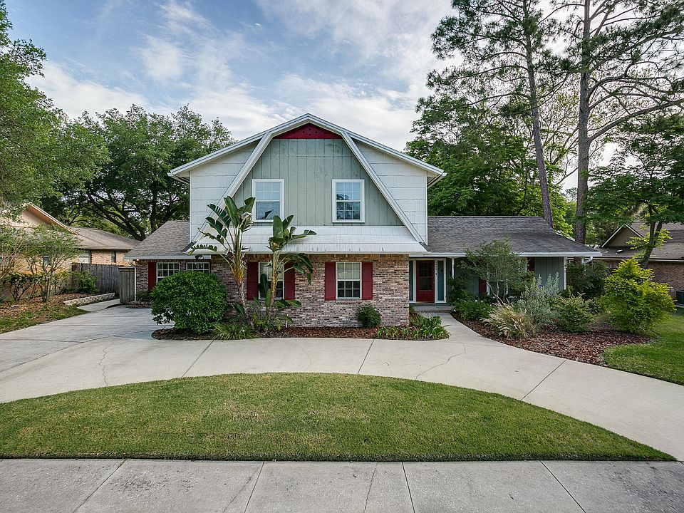 1st image of 1605 Village Way