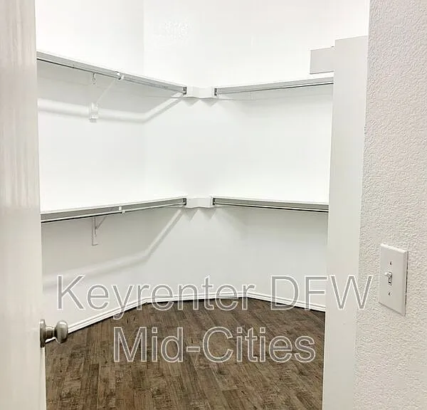 2606 Lonesome Oak Dr — Photo 14