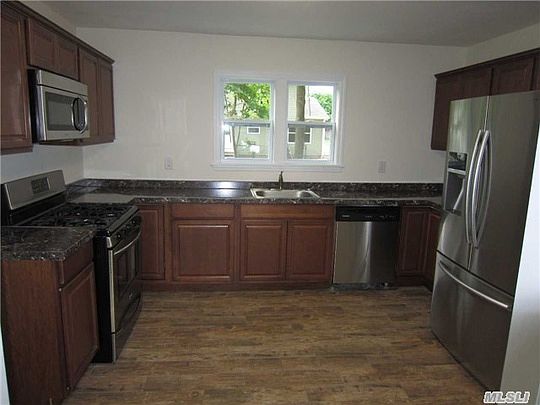 5th image of 75 Gleeland St