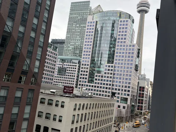 295 Adelaide St W, Toronto, ON