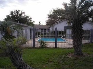 8578 Channel View Cir, Tampa, FL 33614