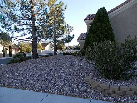 3rd image of 2849 Desert Crystal Dr