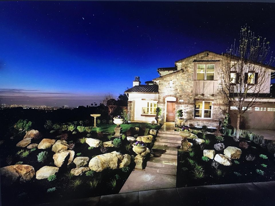 2nd image of 3867 Vista Point Ct