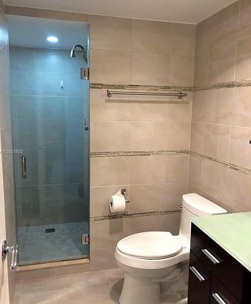 5th image of 1865 S Ocean Dr APT 17D