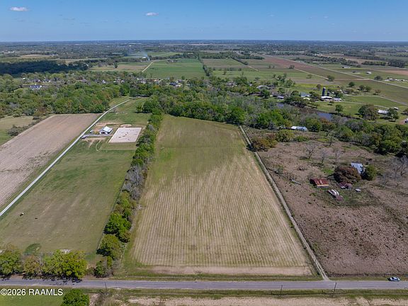 3rd image of Woodlawn Rd