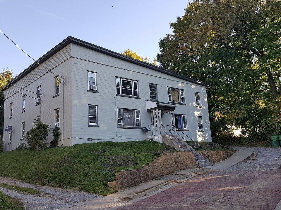 1st image of 233 Boileau Pl APT A3
