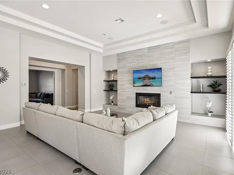 1721 Choice Hills Dr — Photo 5